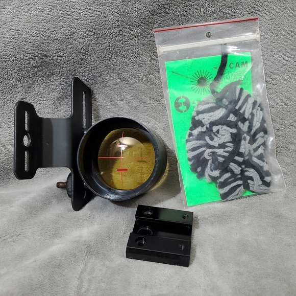 Archery Bundle: Rangefinder Sight/Kwikee Quiver Bracket/Cam Puffs - Picture 1 of 11